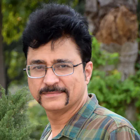 /images/members/Deepak Dua.png
