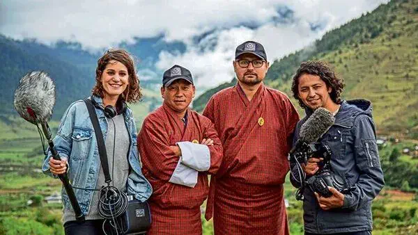 Image of scene from the film Agent of Happiness