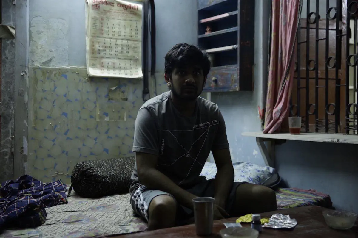 Image of scene from the film Agra