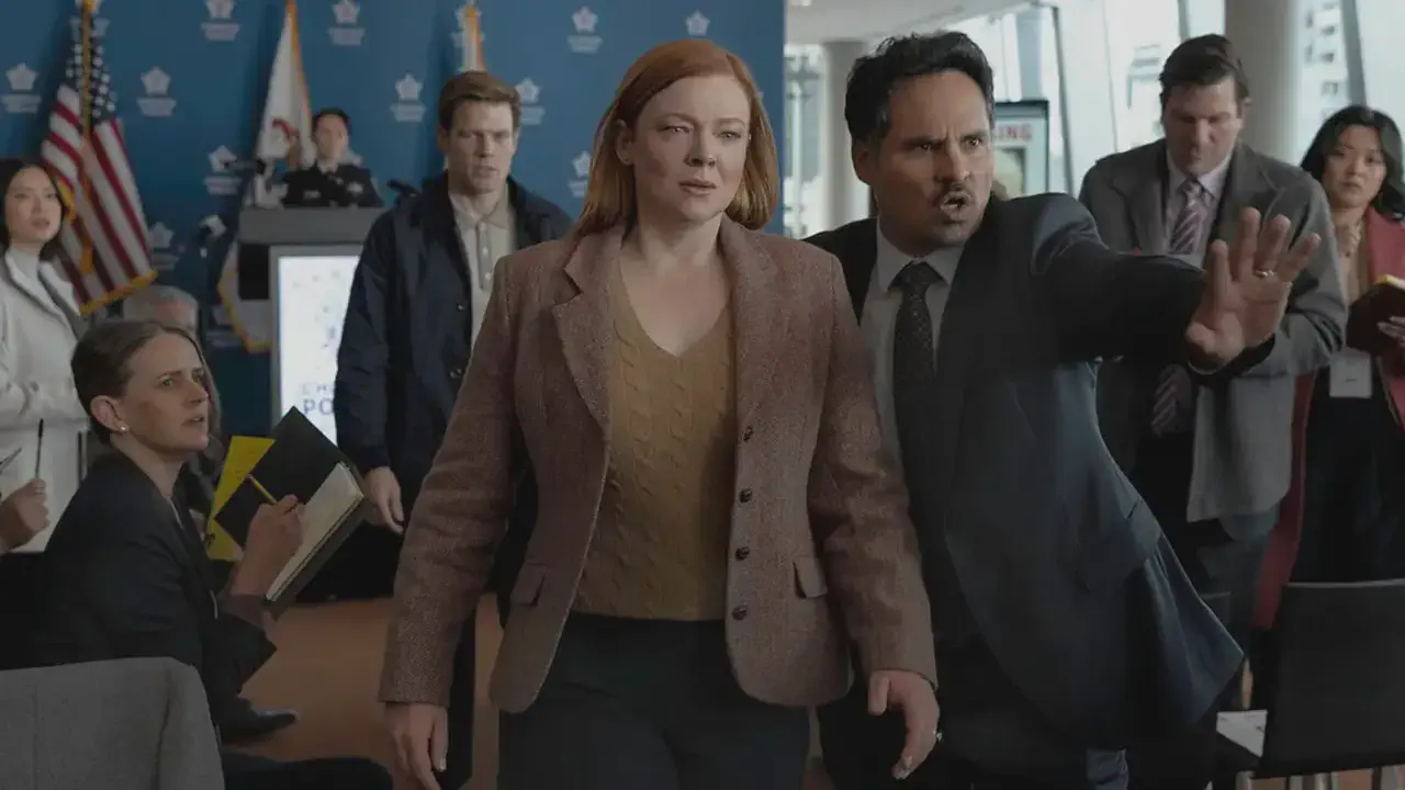 Image of scene from the film All Her Fault