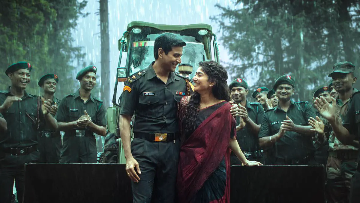 Image of scene from the film Amaran