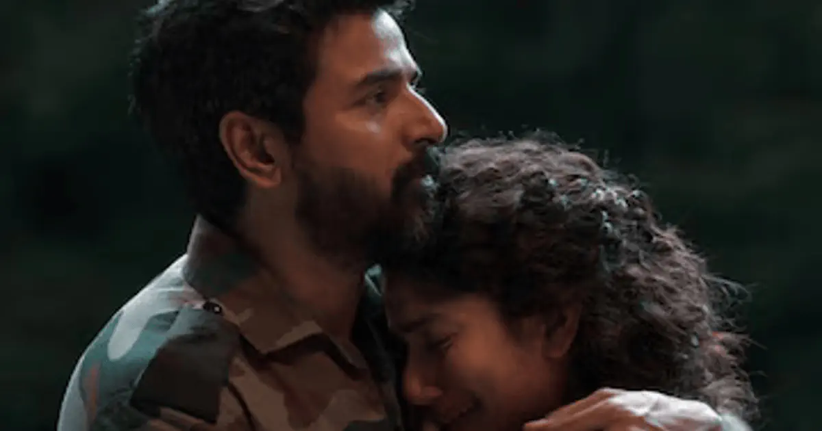 Image of scene from the film Amaran