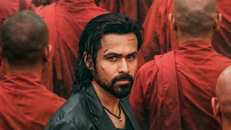 Image of scene from the film Awarapan 2