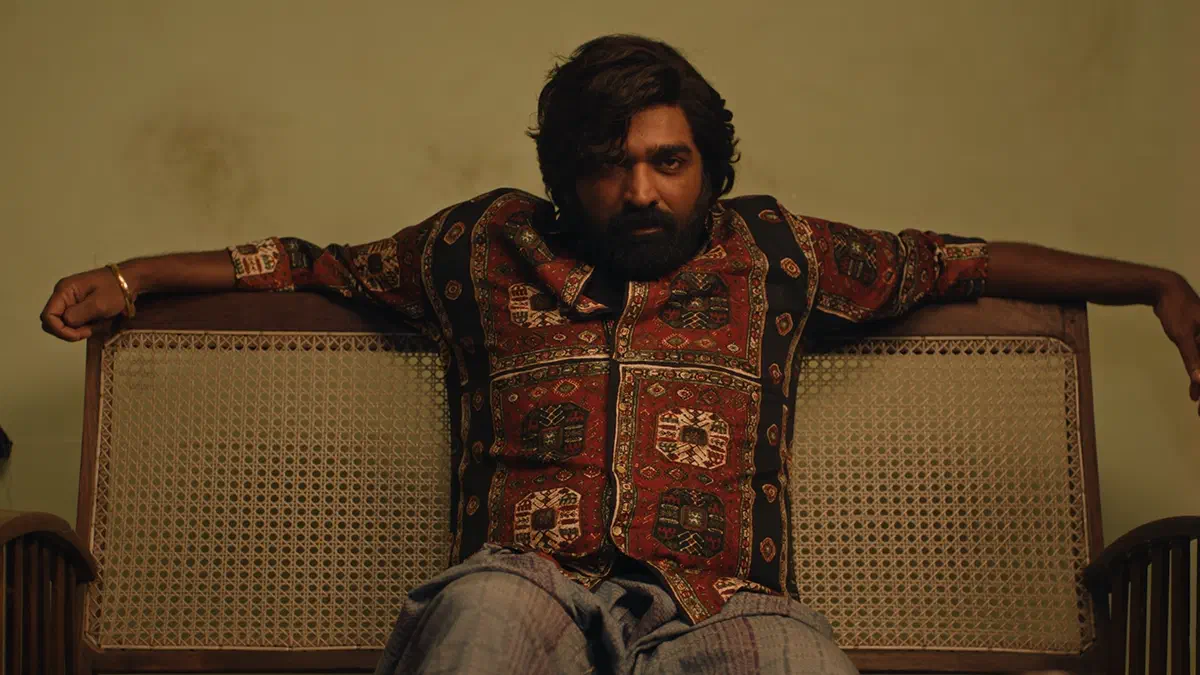 Image of scene from the film Baththa