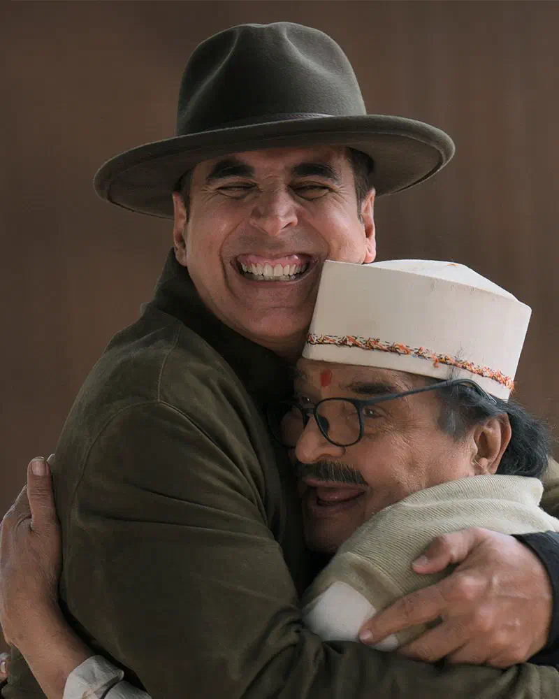 Image of scene from the film Bhooth Bangla