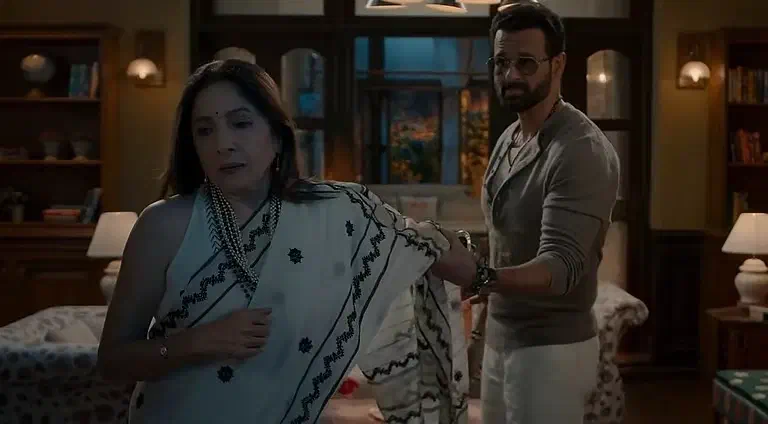 Image of scene from the film Chumbak