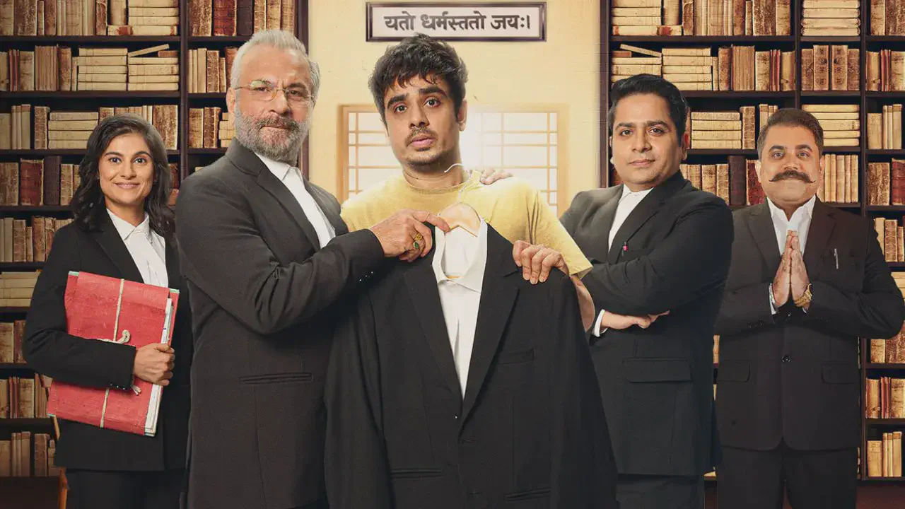 Image of scene from the film Court Kacheri