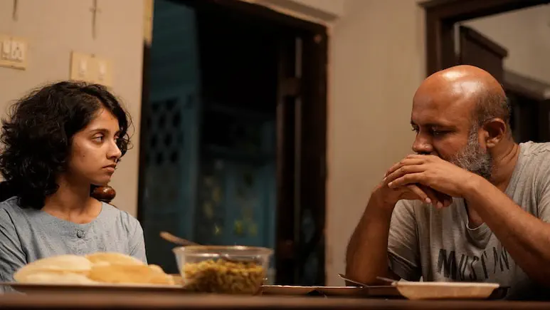 Image of scene from the film Daayam