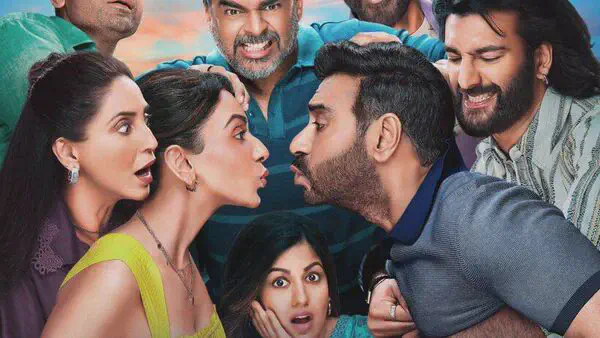 Image of scene from the film De De Pyaar De 2