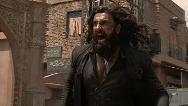 Image of scene from the film Dhurandhar: The Revenge