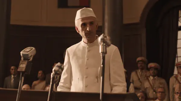 Image of scene from the film Freedom at Midnight S02