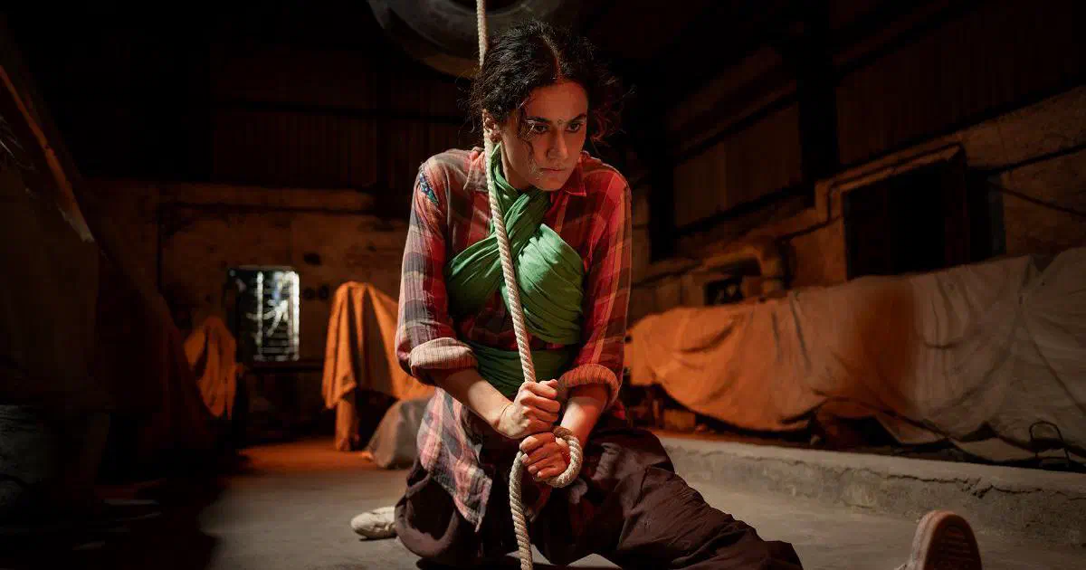Image of scene from the film Gandhari
