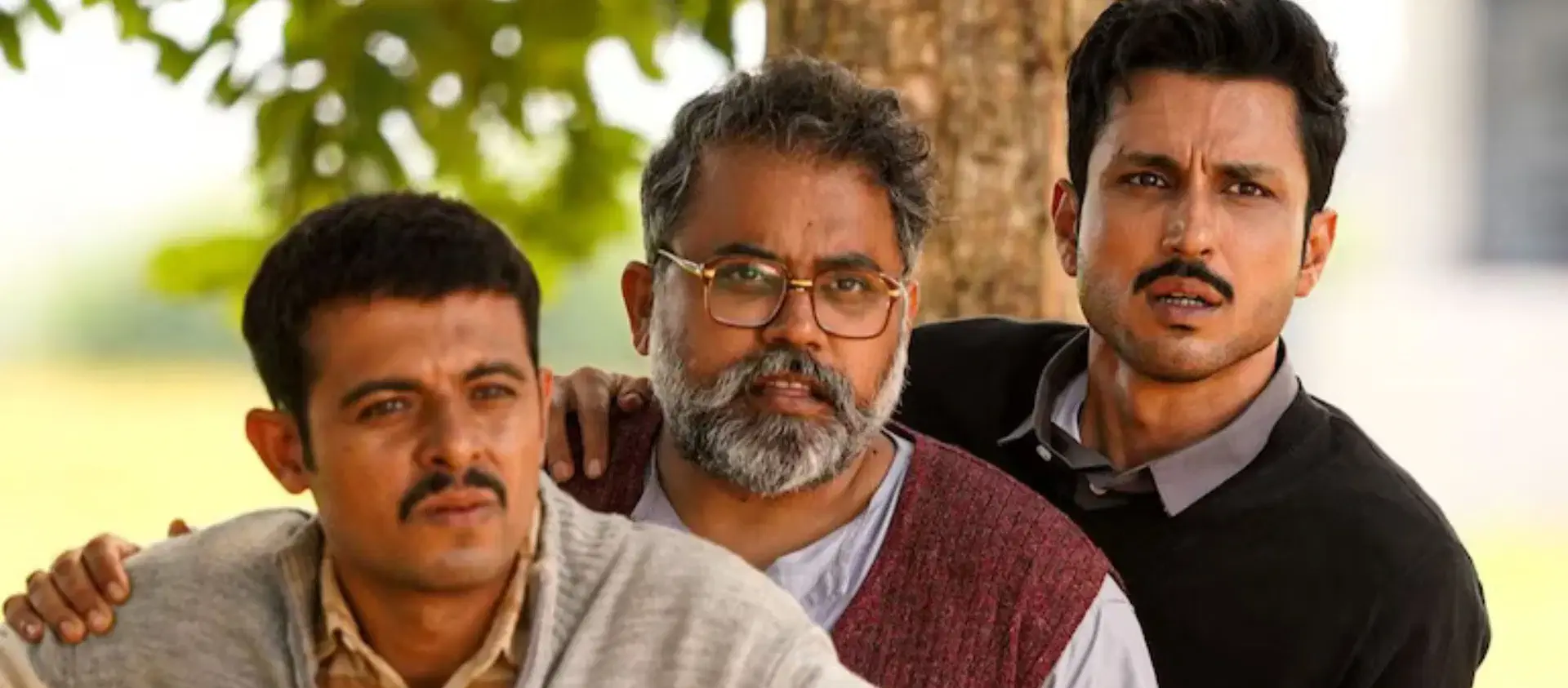 Image of scene from the film Gram Chikitsalay