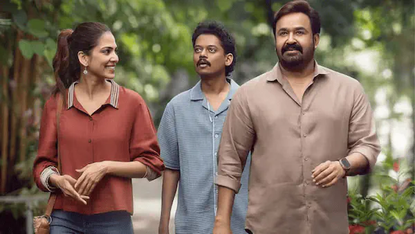Image of scene from the film Hridayapoorvam