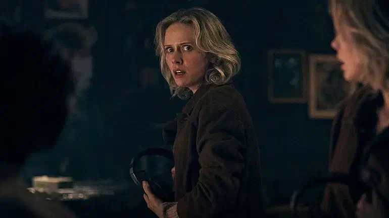 Image of scene from the film Insidious: Out of the Further