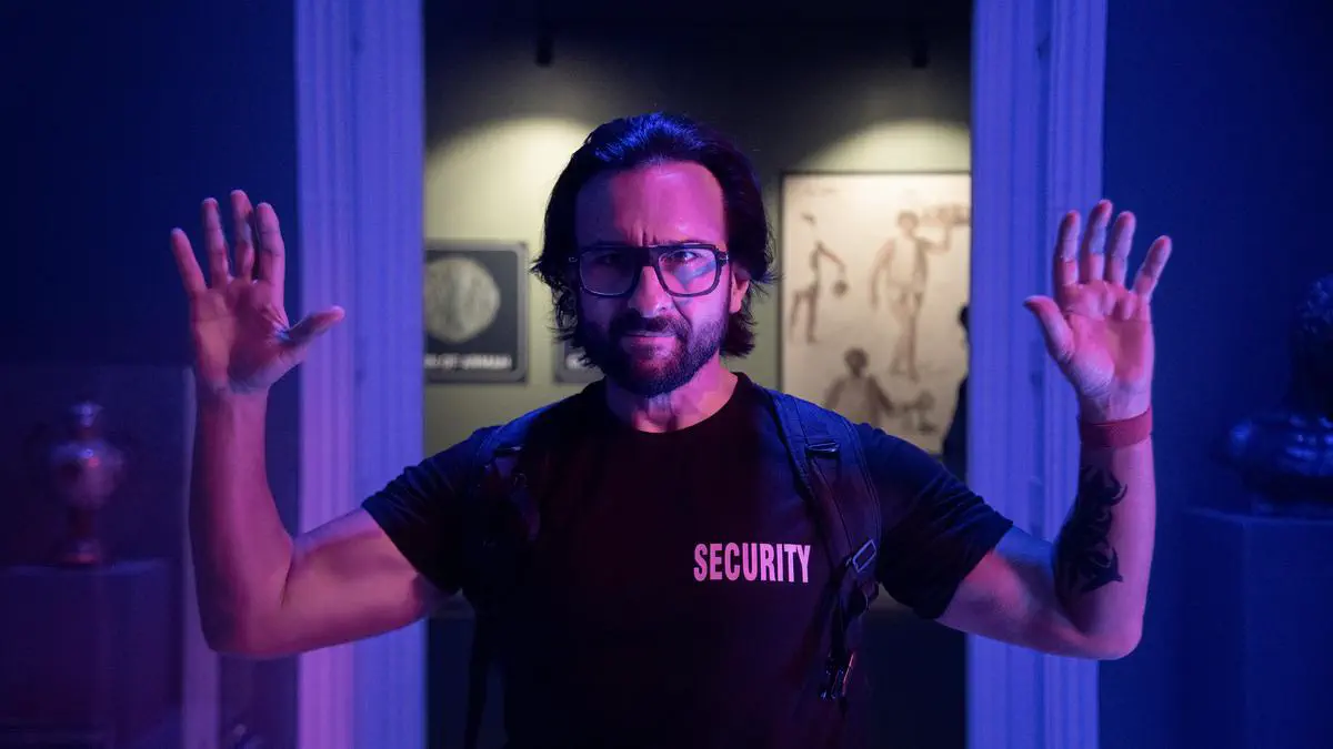 Image of scene from the film Jewel Thief - The Heist Begins