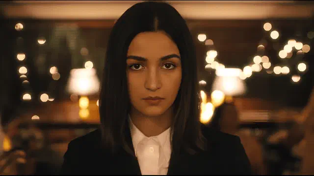 Image of scene from the film Jigra