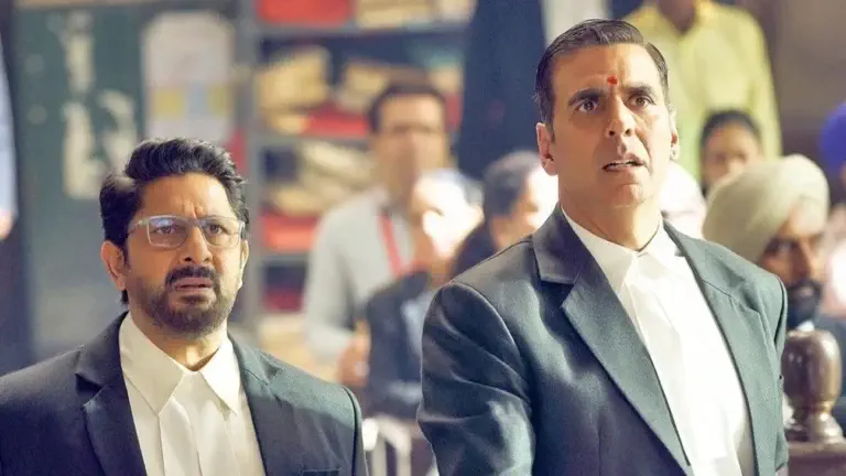 Image of scene from the film Jolly LLB 3
