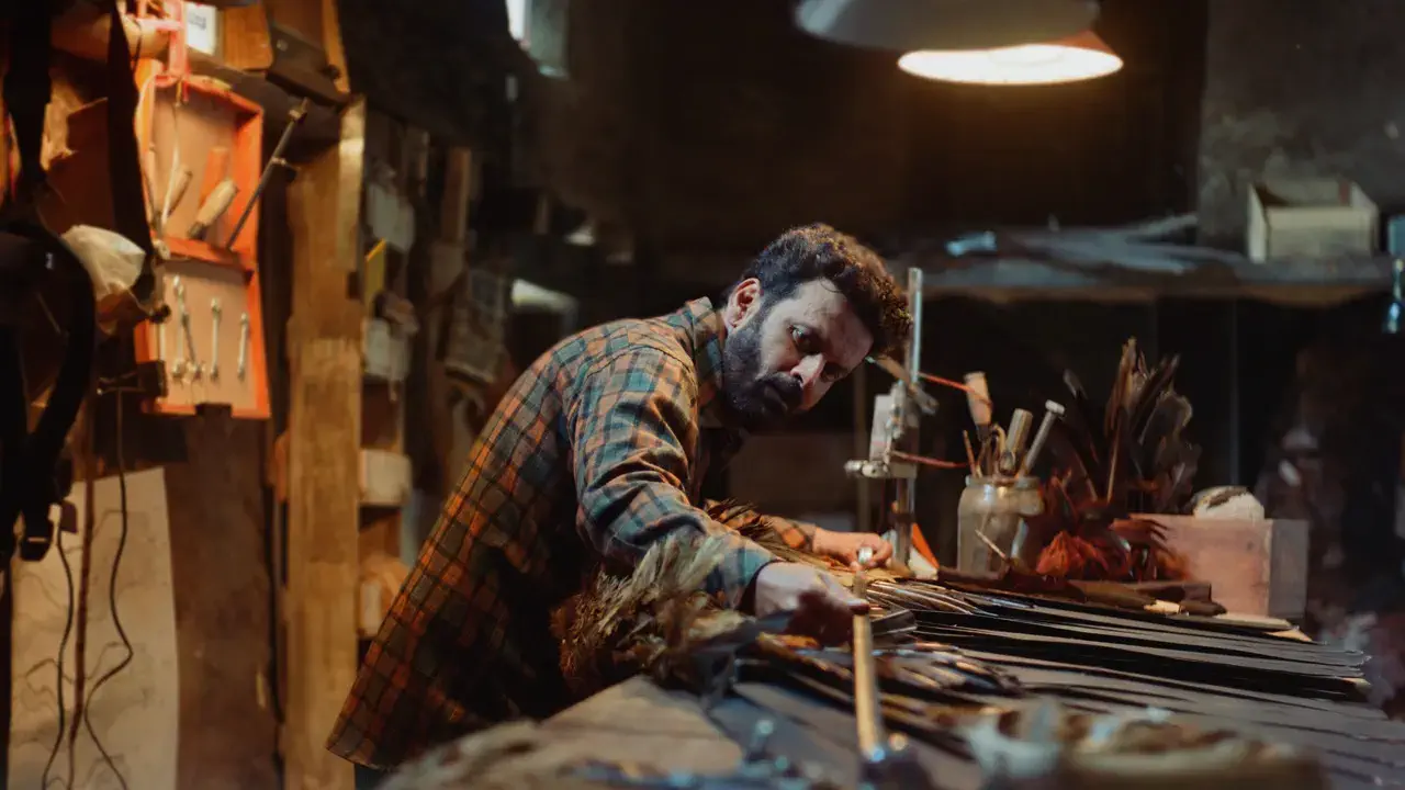 Image of scene from the film Jugnuma