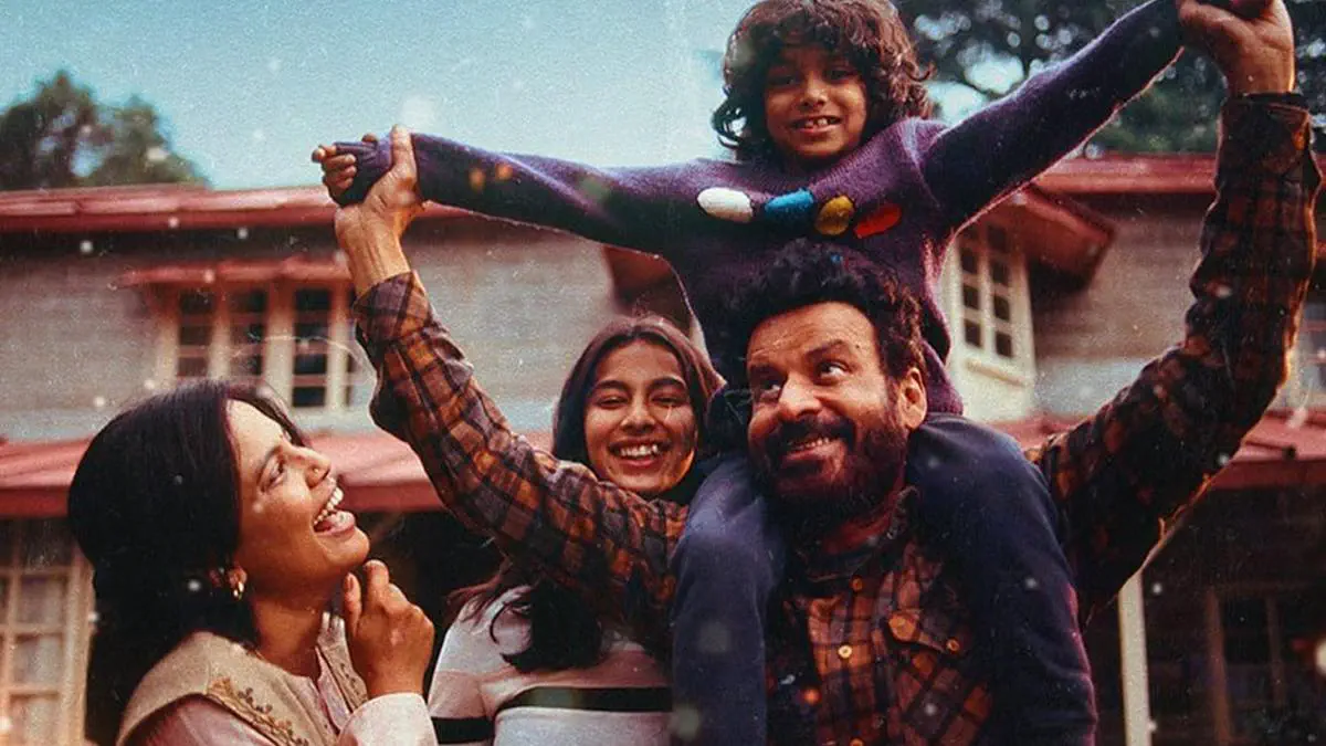 Image of scene from the film Jugnuma (The Fable)