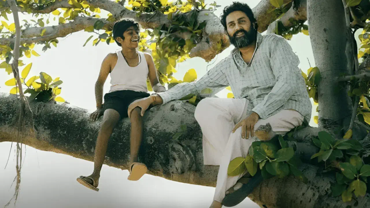 Image of scene from the film Kaalidhar Laapata