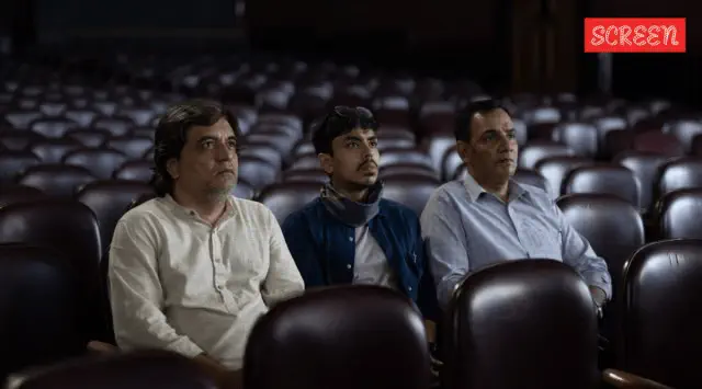 Image of scene from the film Kiss