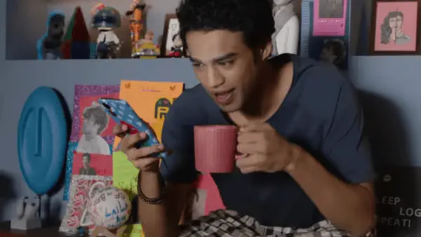 Image of scene from the film Logout