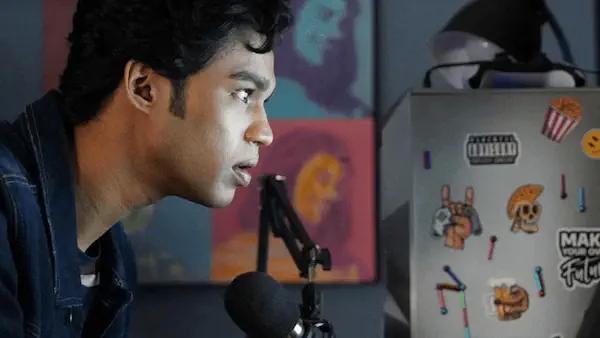 Image of scene from the film Logout