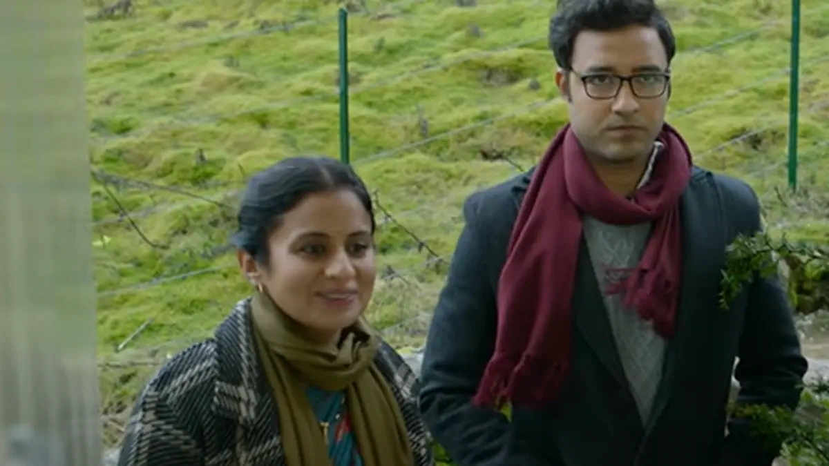 Image of scene from the film Lord Curzon Ki Haveli