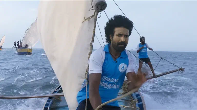 Image of scene from the film Mandaadi