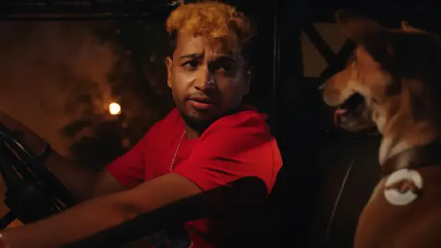 Image of scene from the film Maranamass