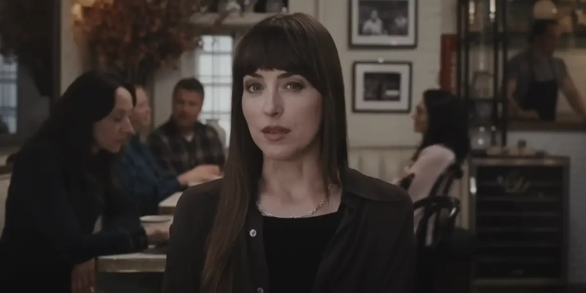 Image of scene from the film Materialists