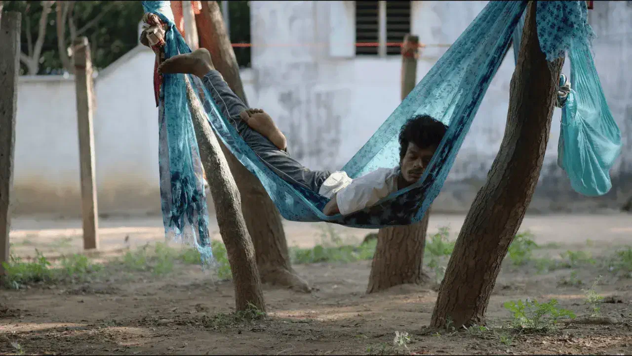 Image of scene from the film Members of the Problematic Family