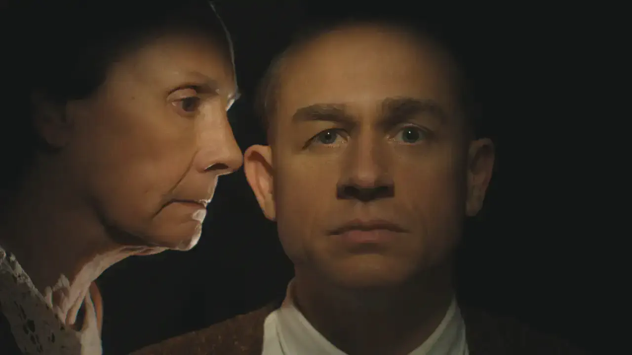 Image of scene from the film Monster: The Ed Gein Story