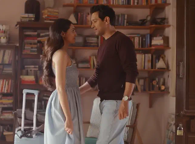 Image of scene from the film Musafir Cafe
