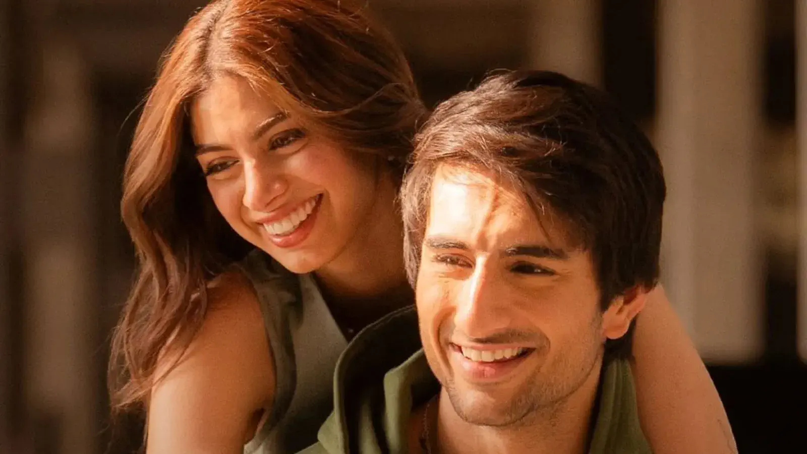 Image of scene from the film Nadaaniyan