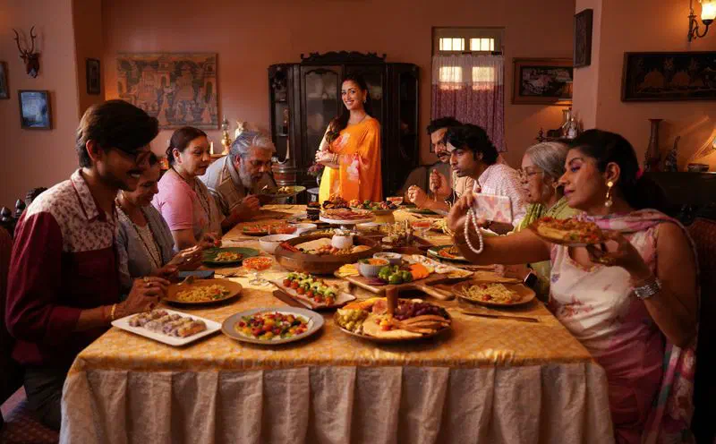 Image of scene from the film Nayyi Navelli