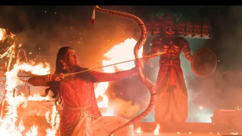 Image of scene from the film Nayyi Navelli