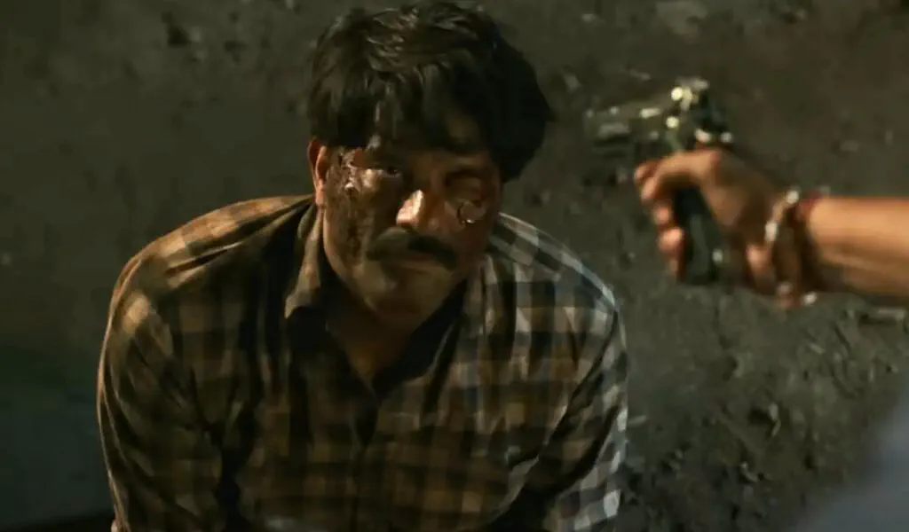 Image of scene from the film Paatal Lok S02