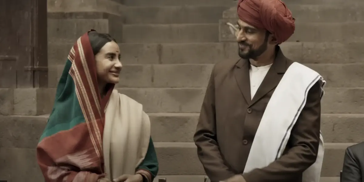 Image of scene from the film Phule