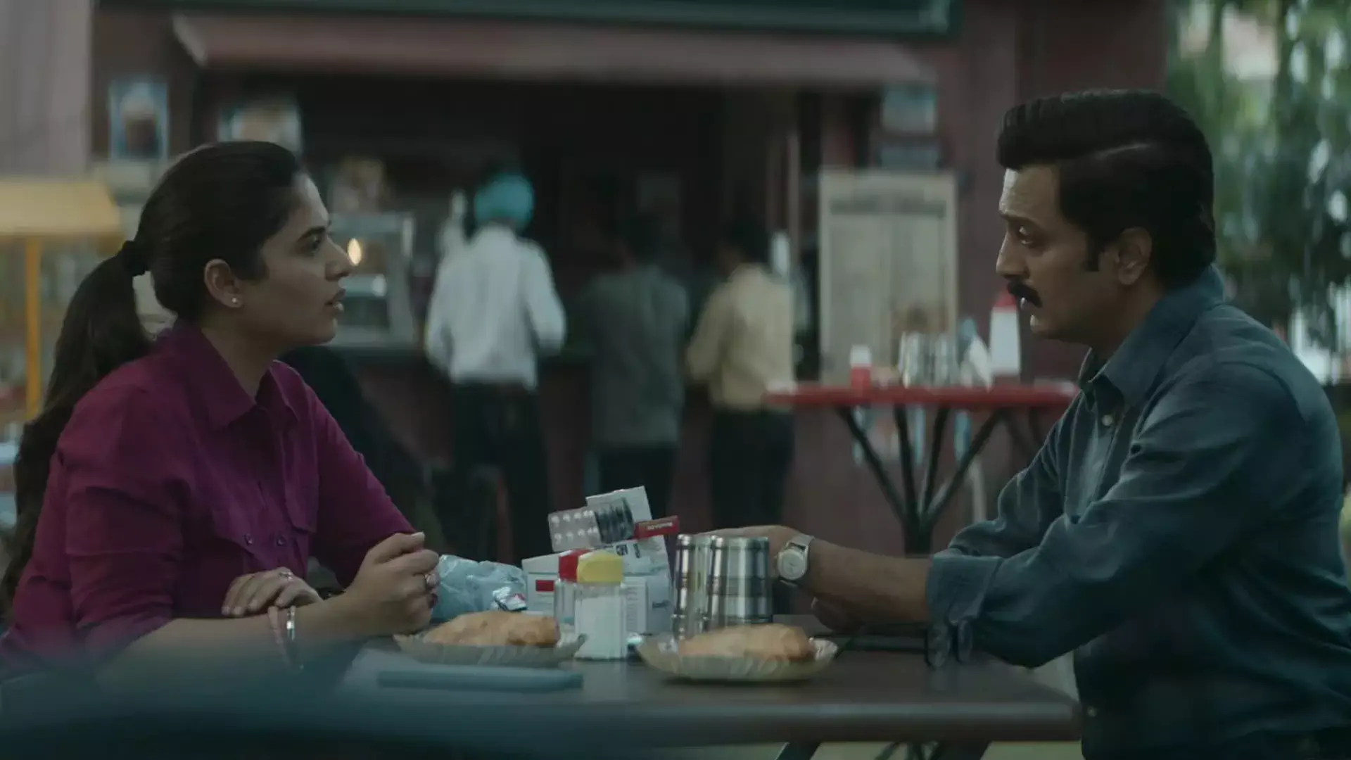 Image of scene from the film Pill