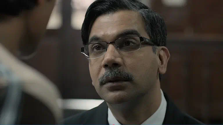 Image of scene from the film Prahaar: The Untold Story of Ujjwal Nikam