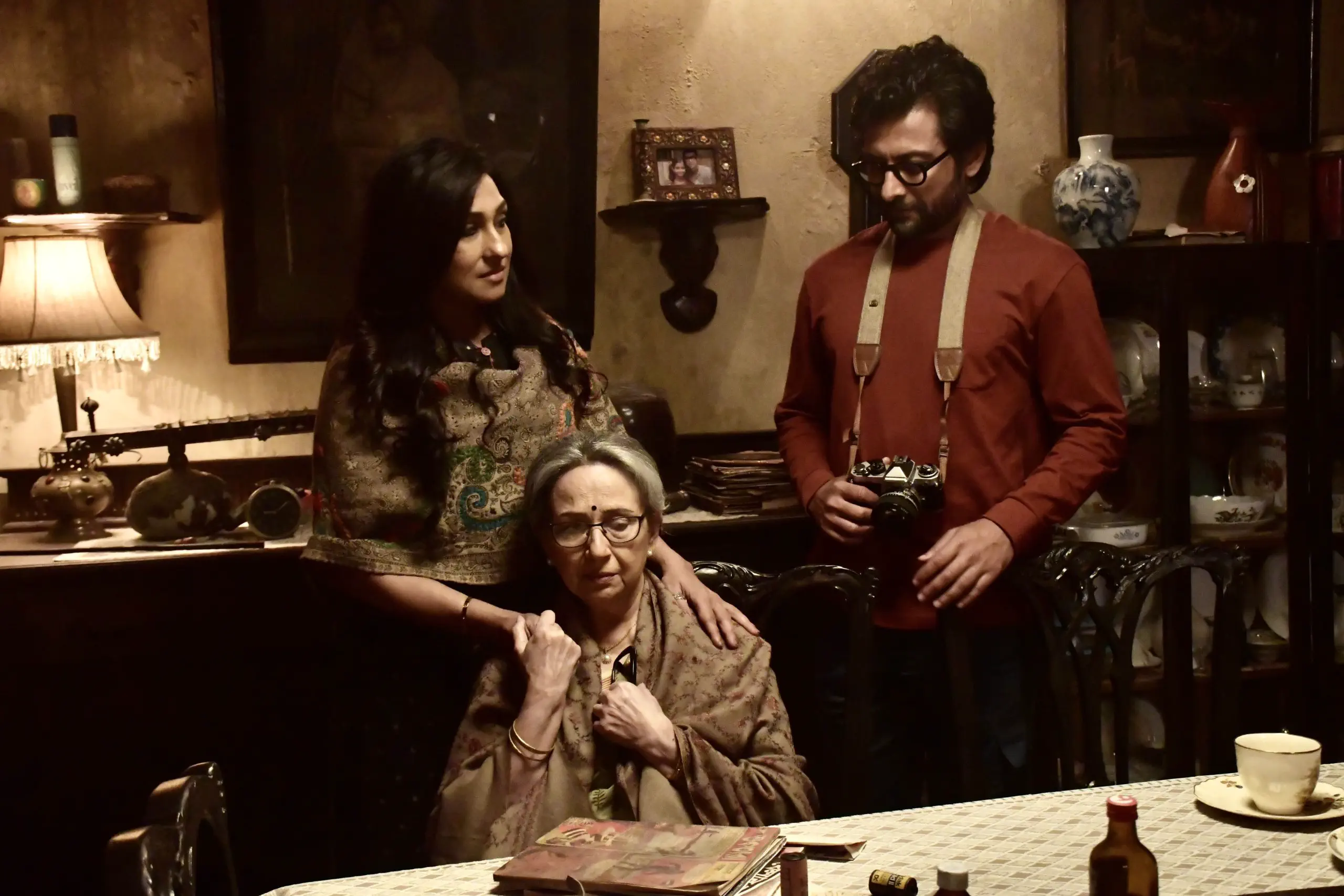 Image of scene from the film Puratawn