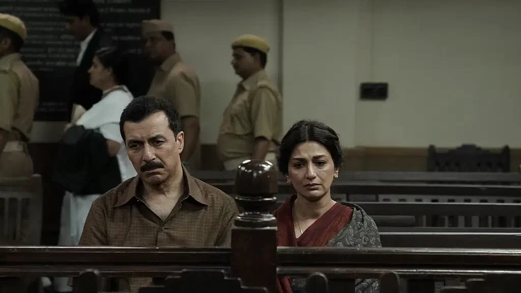 Image of scene from the film Raakh