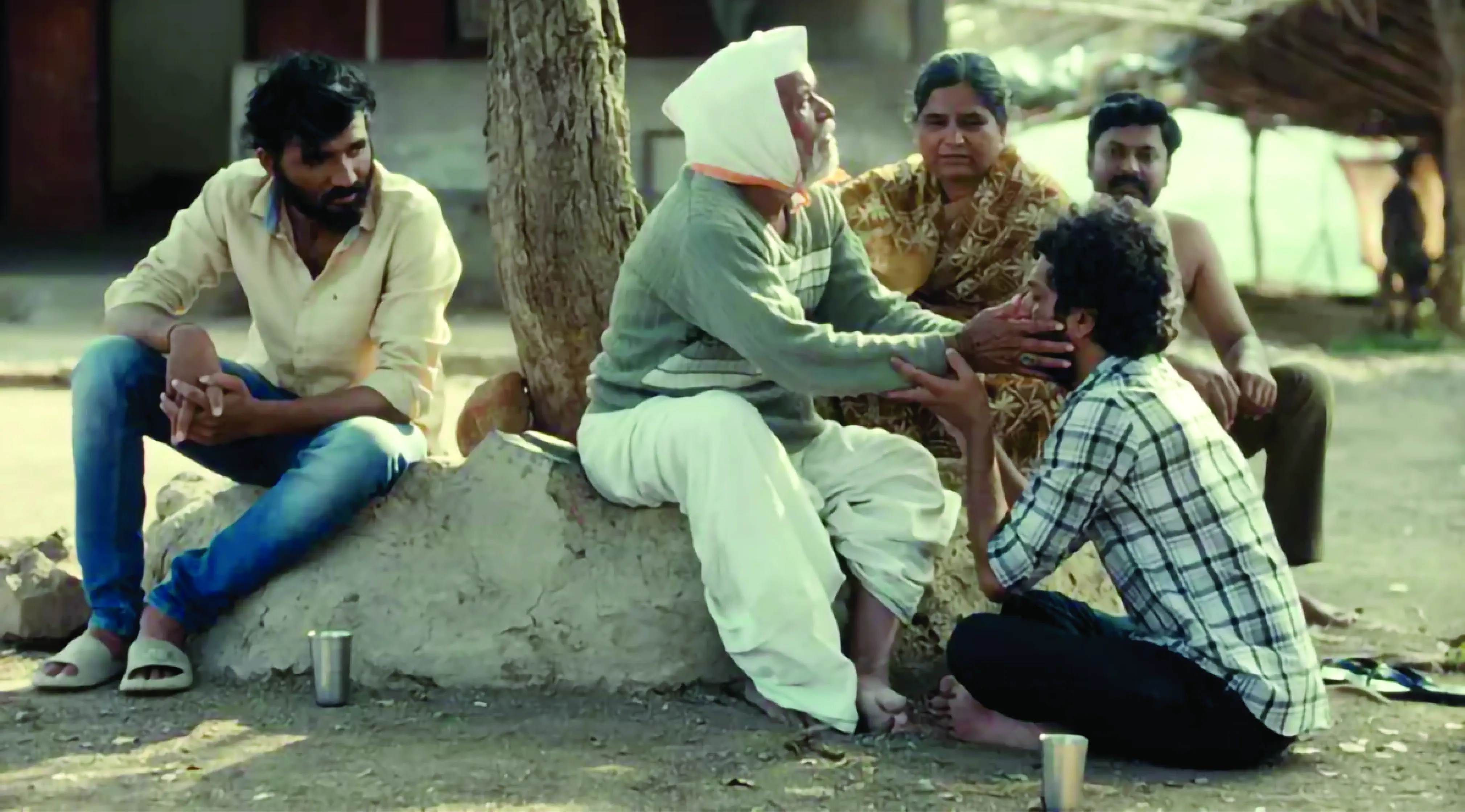 Image of scene from the film Sabar Bonda