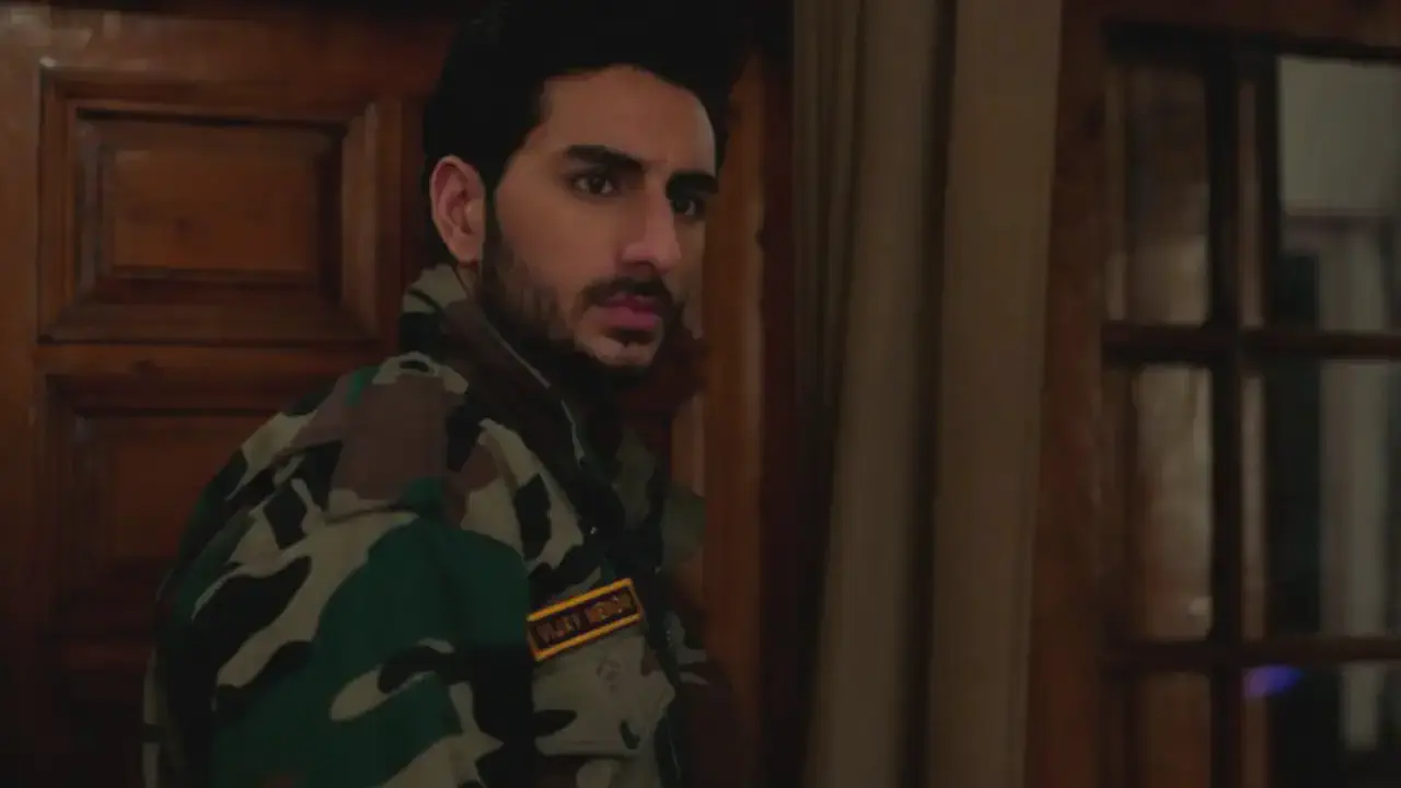 Image of scene from the film Sarzameen