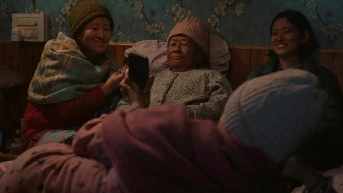 Image of scene from the film Shape of Momo