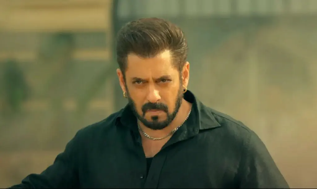 Image of scene from the film Sikandar