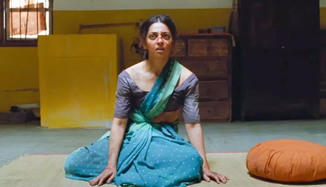 Image of scene from the film Sister Midnight