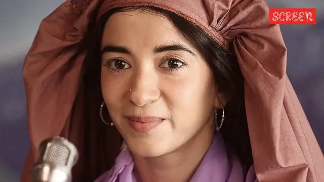 Image of scene from the film Songs of Paradise